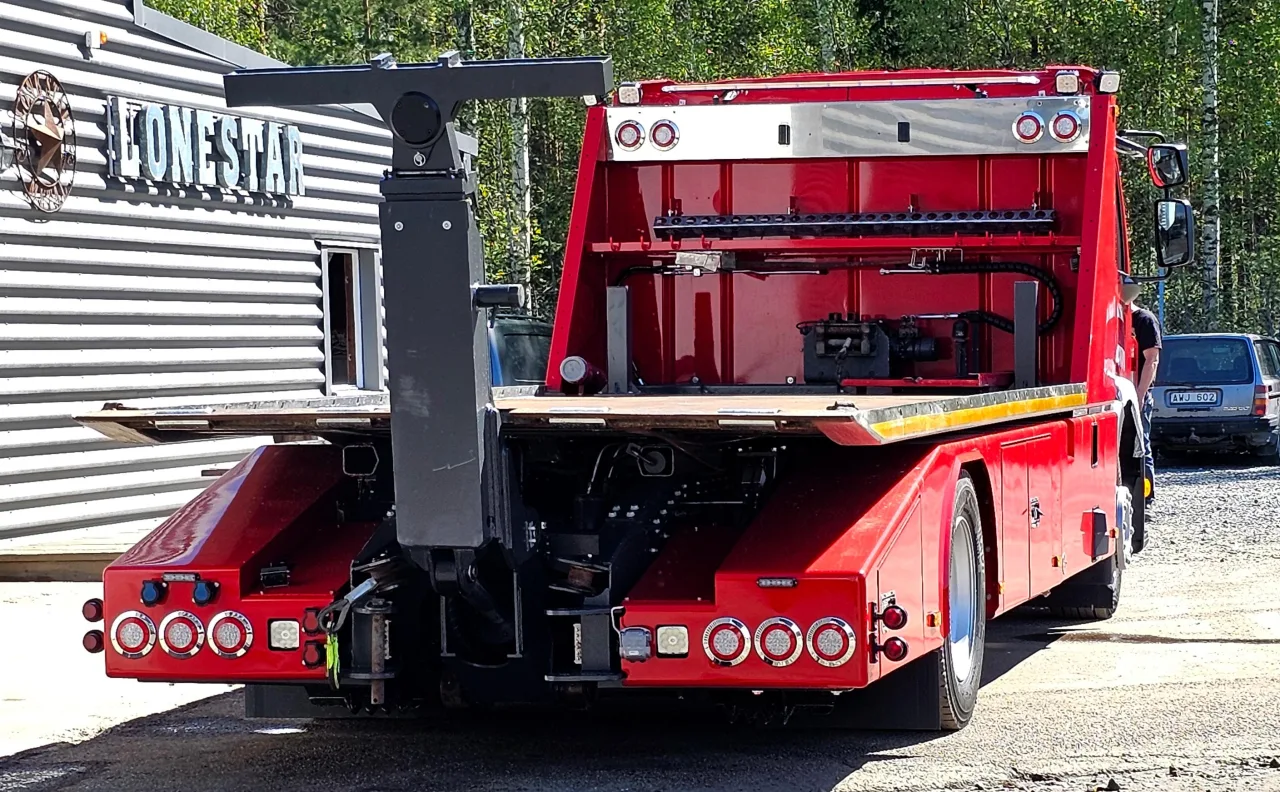 TOW_Rear