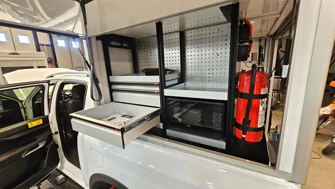Work_Probox90Side
